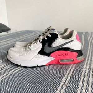 Nike Air Max Excee Women’s Sneakers White Pink Size- 7.5